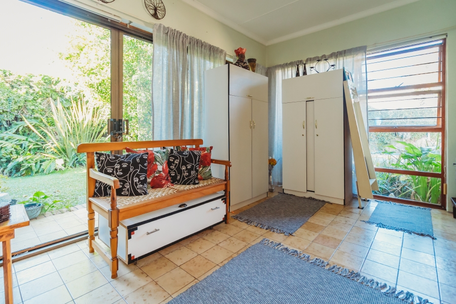 5 Bedroom Property for Sale in Bodorp Western Cape